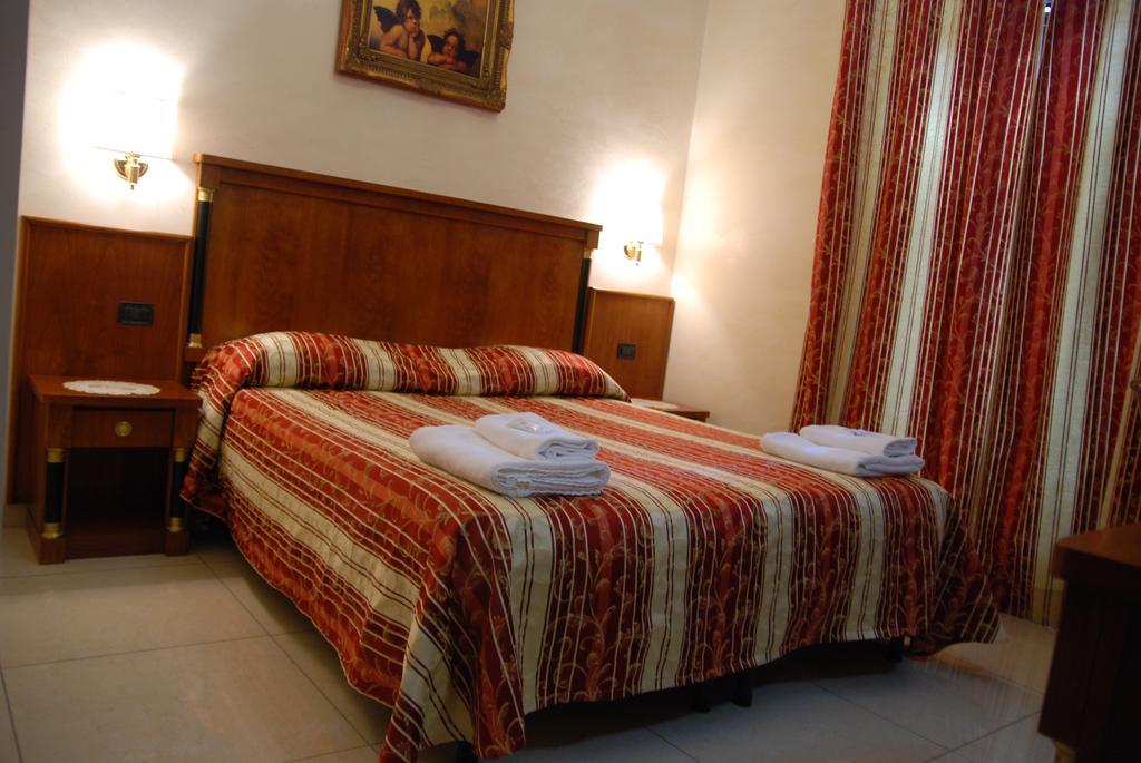 Hotel Hollywood Рим Екстер'єр фото