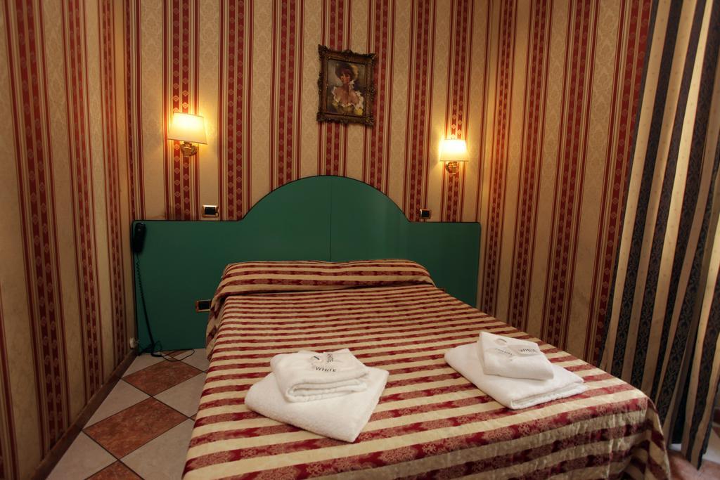 Hotel Hollywood Рим Екстер'єр фото