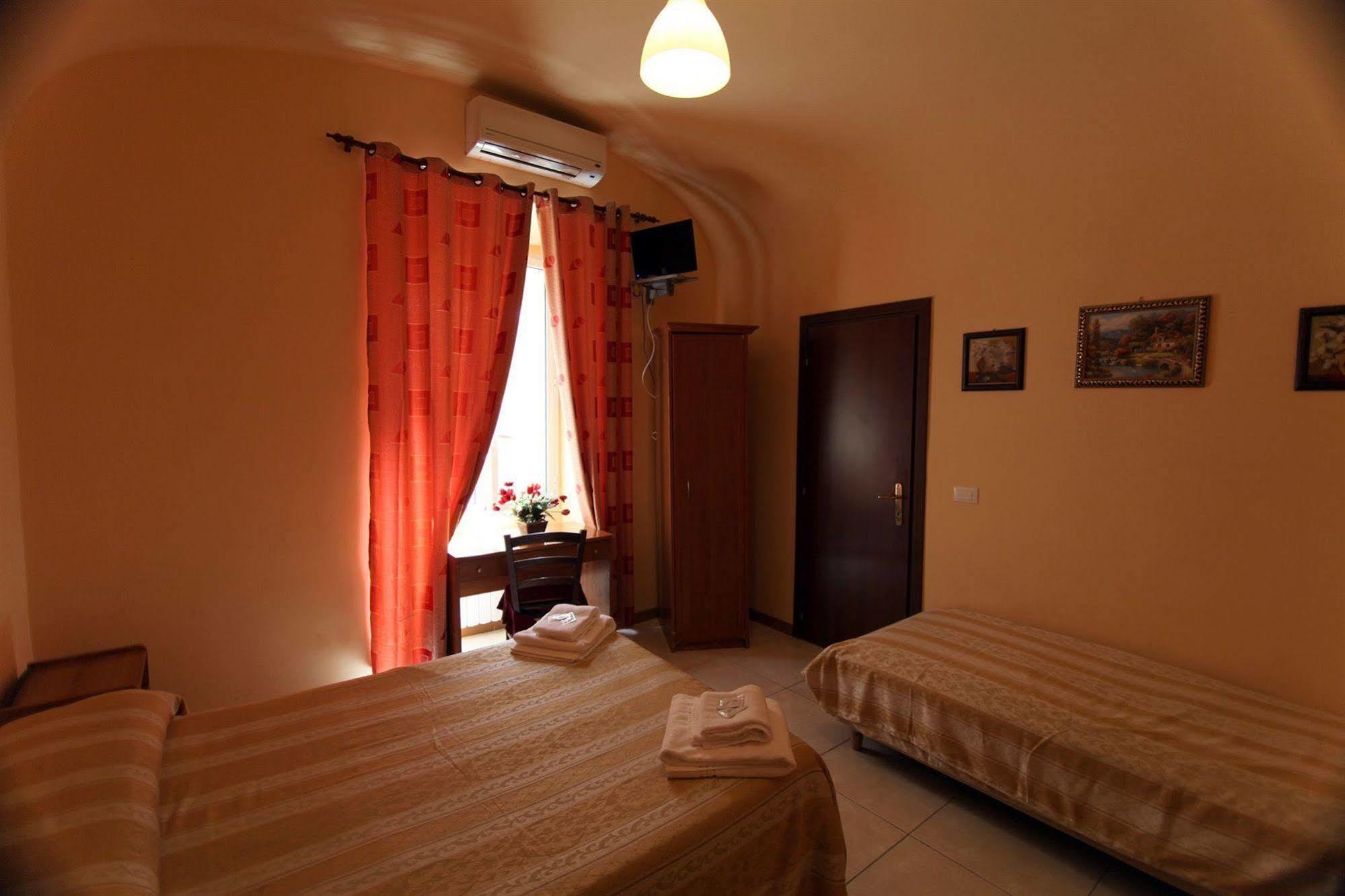 Hotel Hollywood Рим Екстер'єр фото